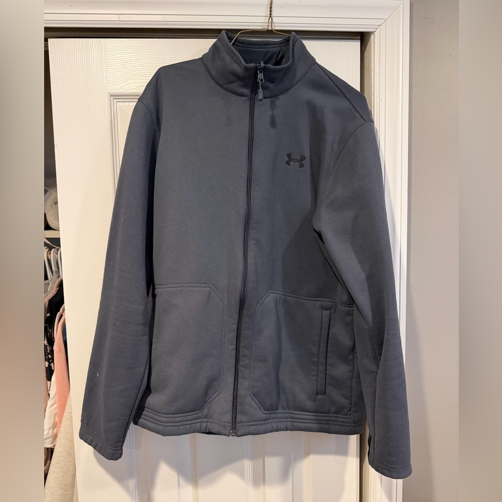 Men’s under armor fleece sweatshirt - zip up , men’s size L grey color